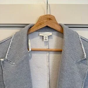 Topshop Boyfriend Blazer with Raw Hem in Blueish Grey Size 8 Soft Chic Look